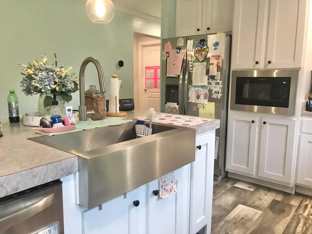 528 Skaggs Drive Martha KY 41159