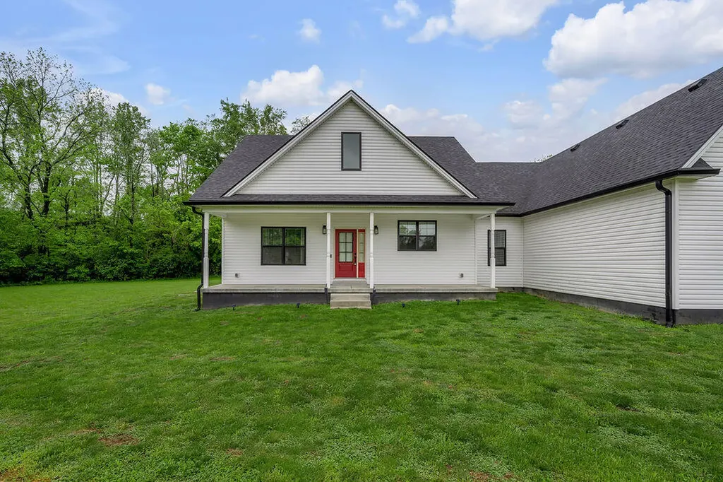 935 Stoner-ephesus Road Winchester KY 40391