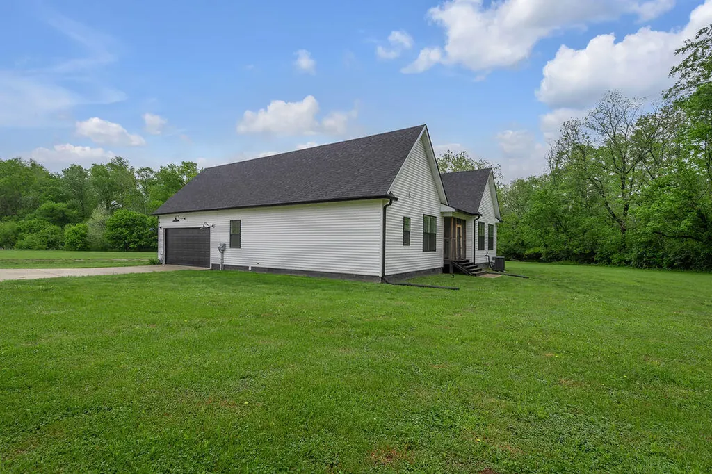 935 Stoner-ephesus Road Winchester KY 40391