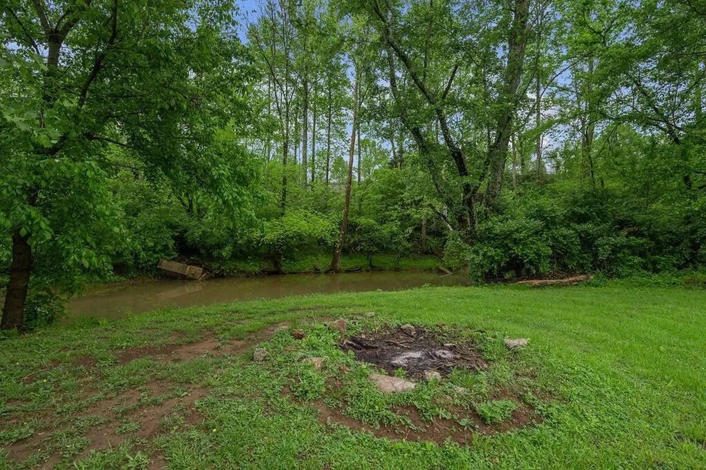 935 Stoner-ephesus Road Winchester KY 40391