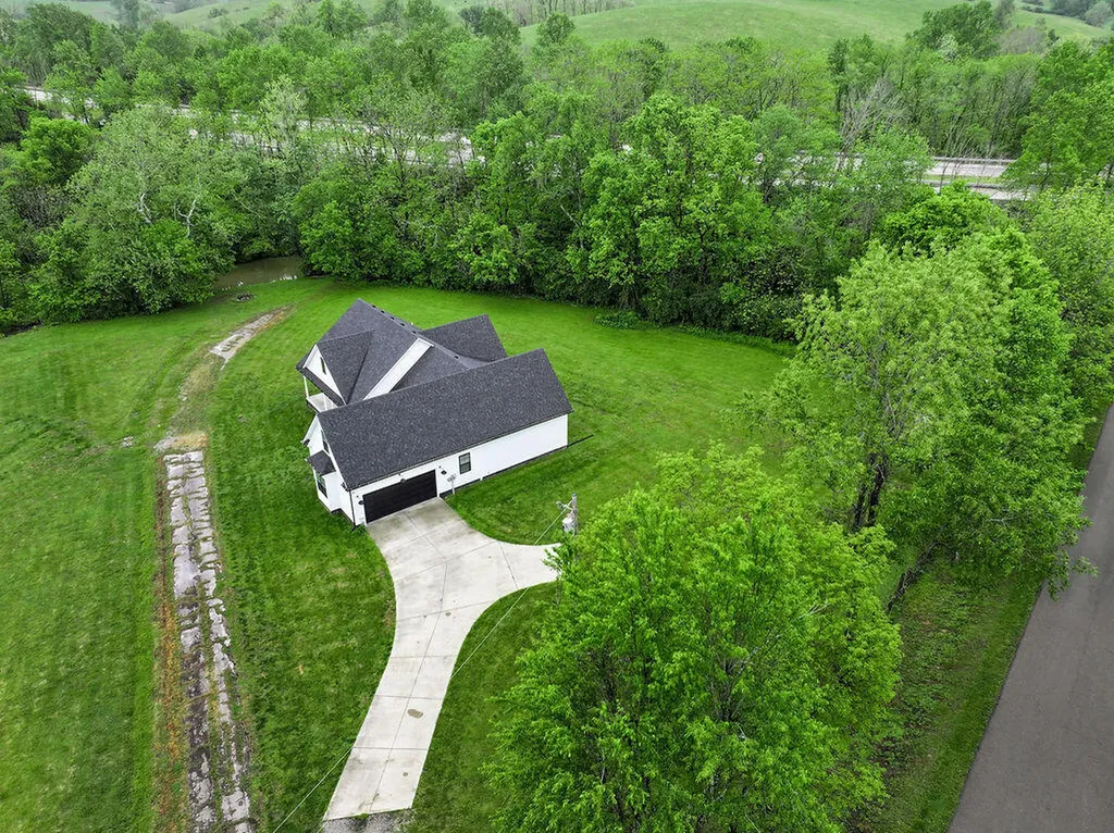 935 Stoner-ephesus Road Winchester KY 40391