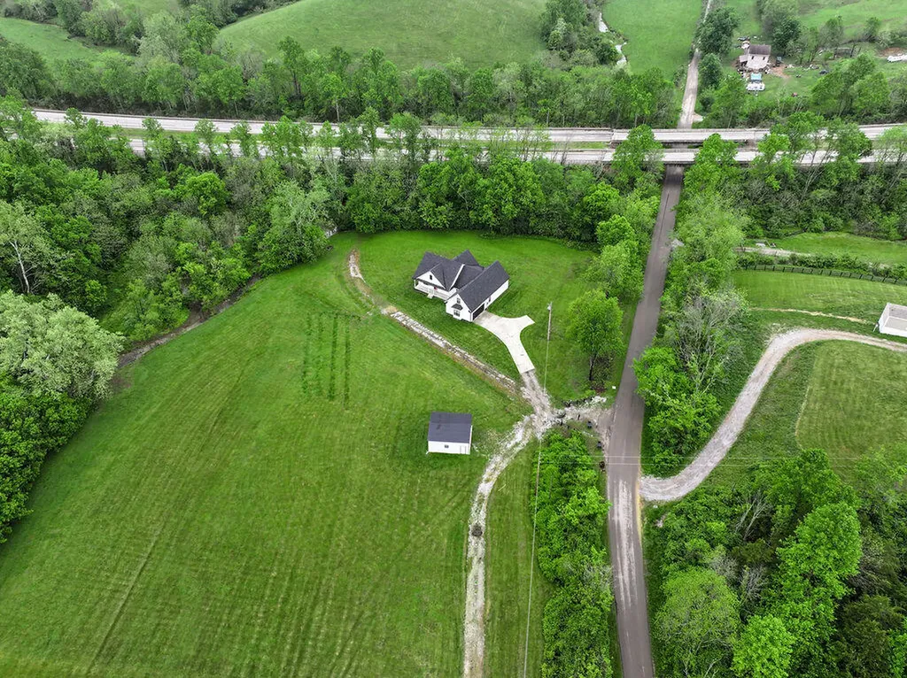 935 Stoner-ephesus Road Winchester KY 40391