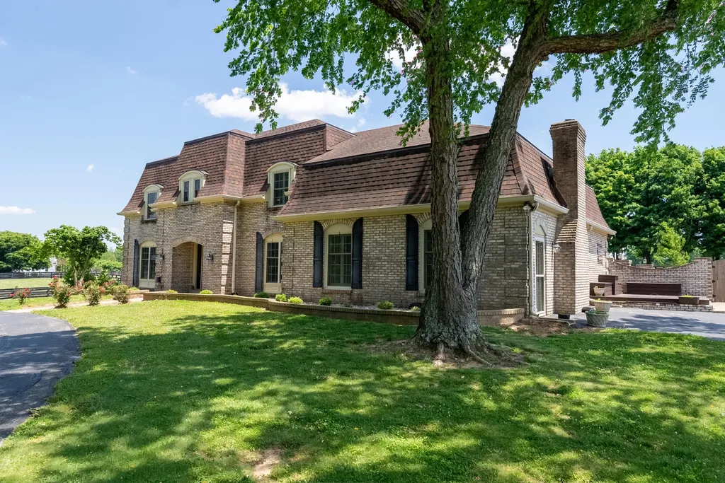 1830 Jacks Creek Pike Lexington KY 40515