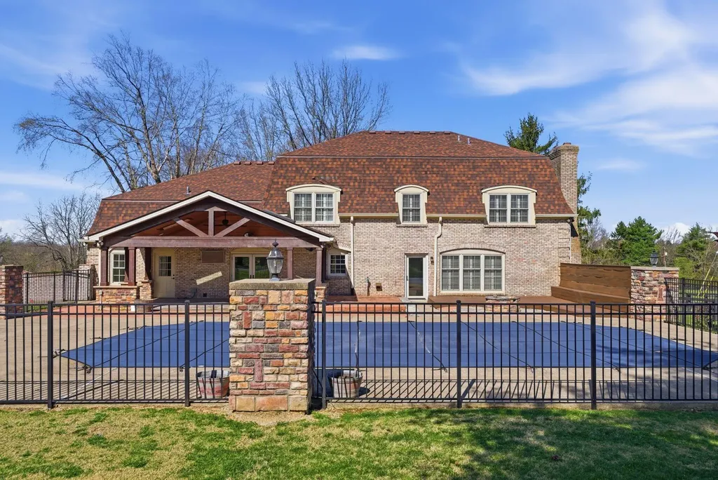1830 Jacks Creek Pike Lexington KY 40515