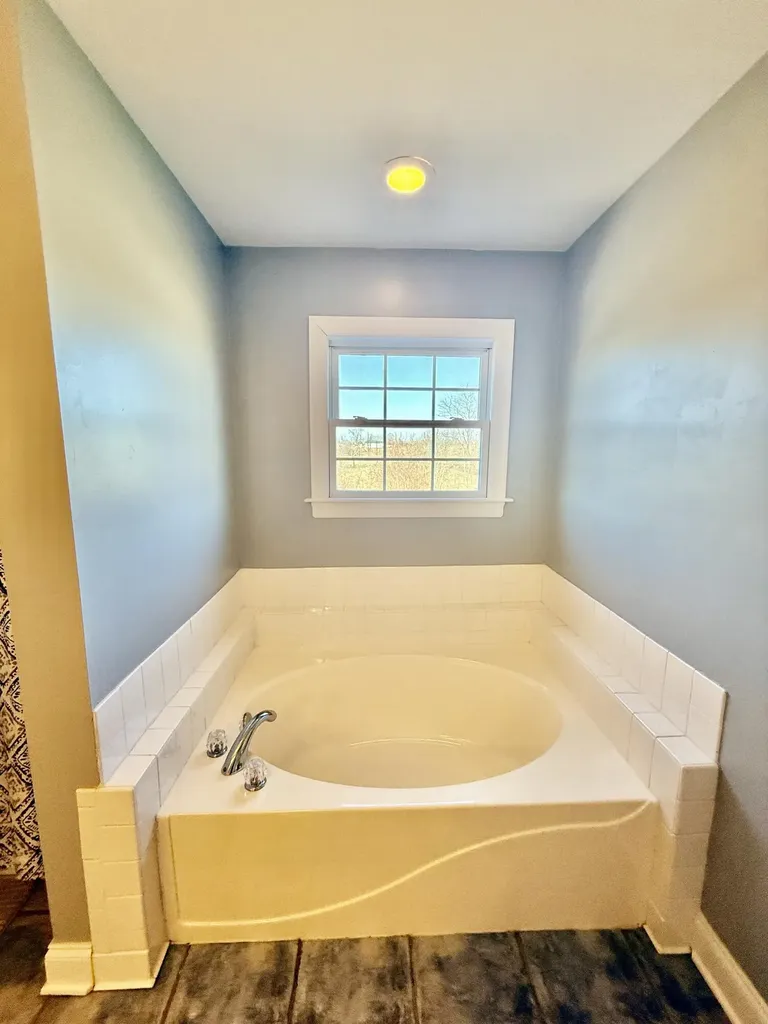 932 Hunter Trail Mt Sterling KY 40353