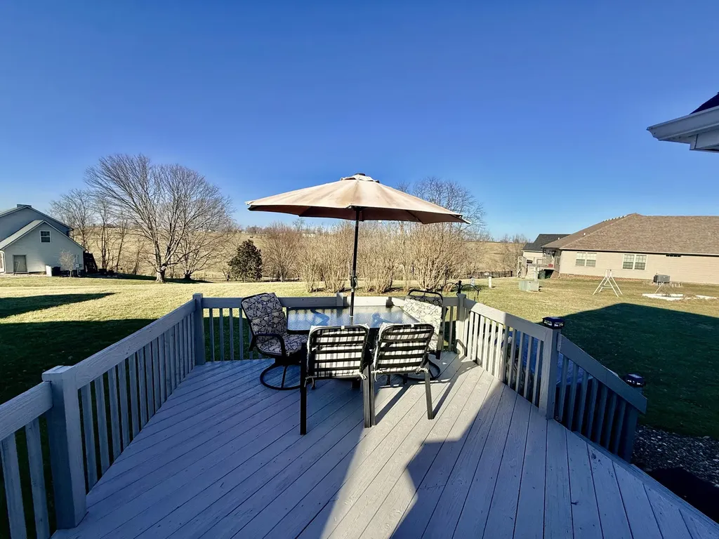932 Hunter Trail Mt Sterling KY 40353