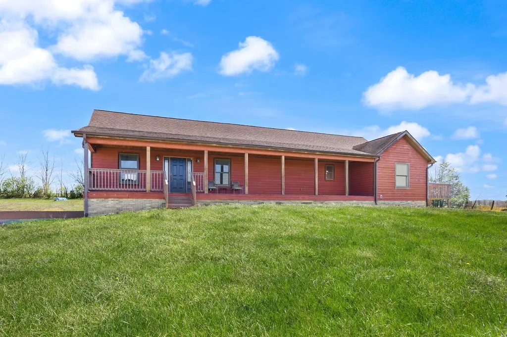 4662 Webster Road Danville KY 40422