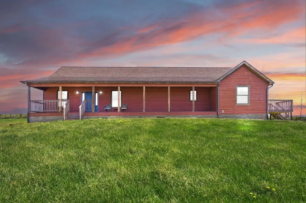 4662 Webster Road Danville KY 40422