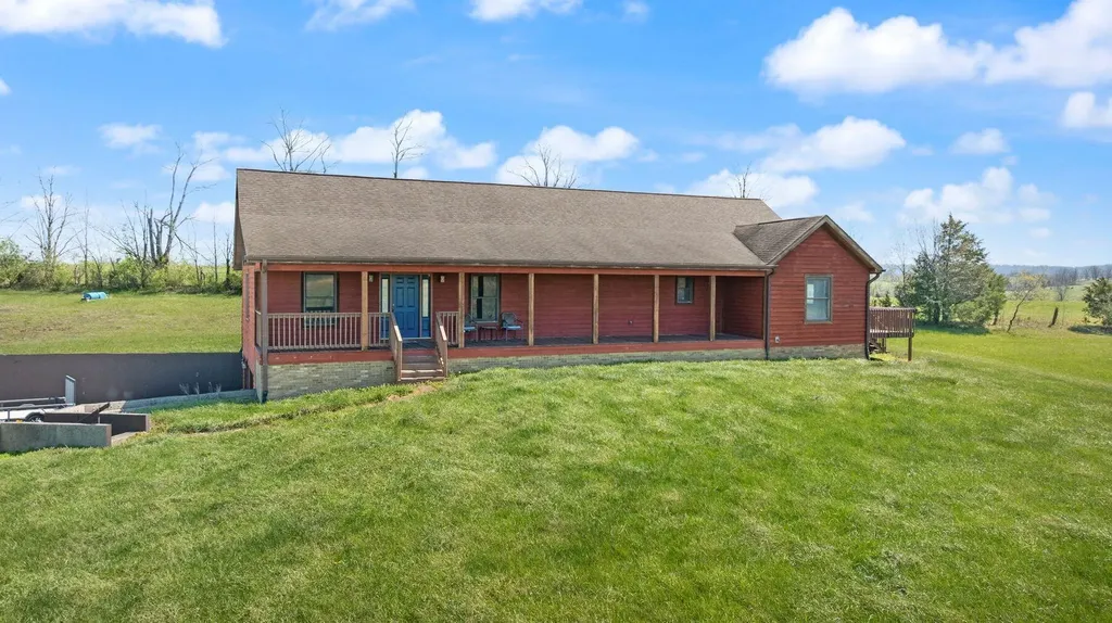 4662 Webster Road Danville KY 40422
