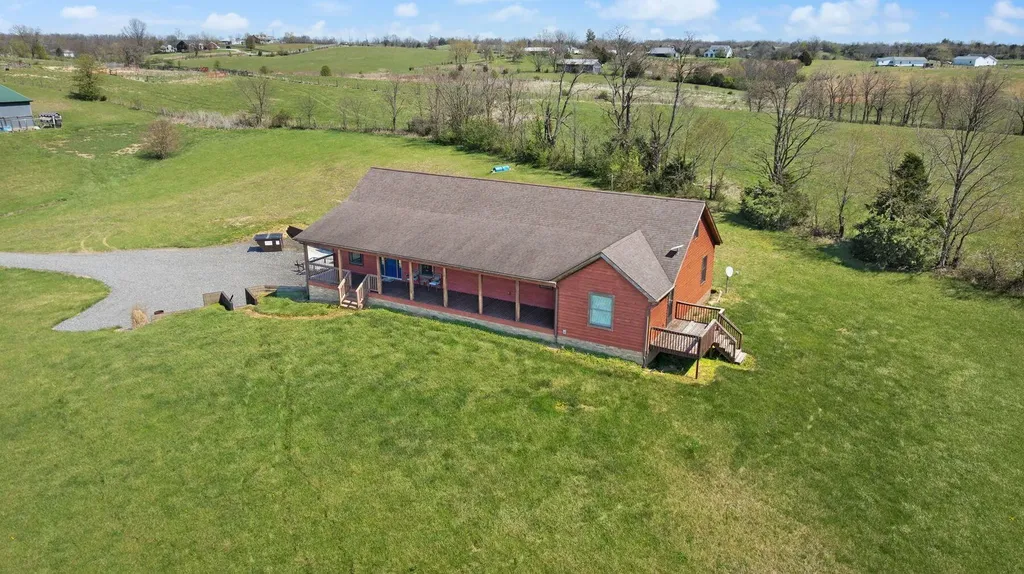 4662 Webster Road Danville KY 40422