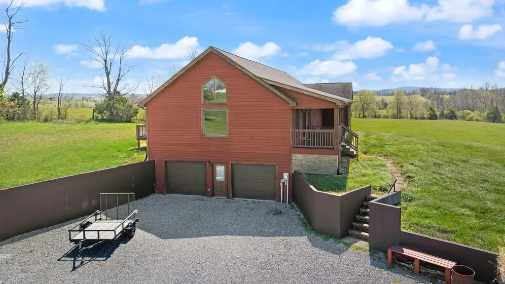 4662 Webster Road Danville KY 40422