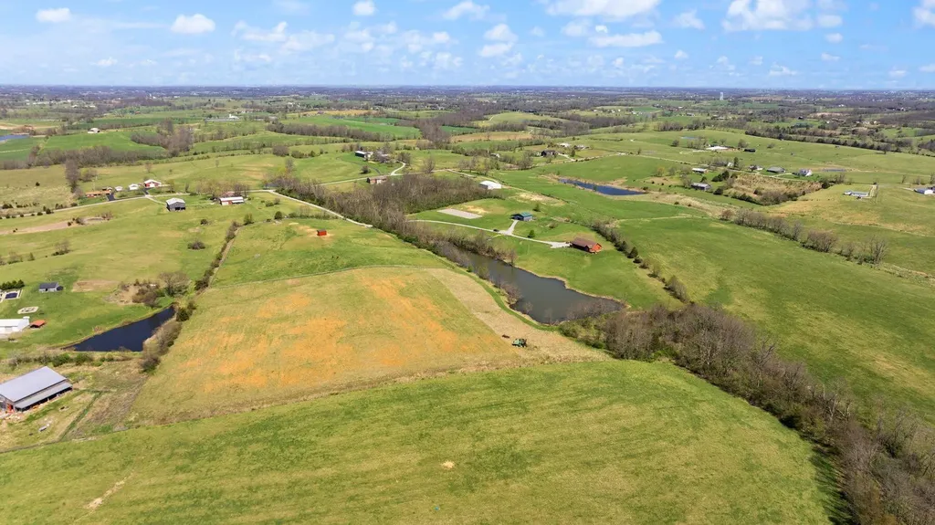 4662 Webster Road Danville KY 40422