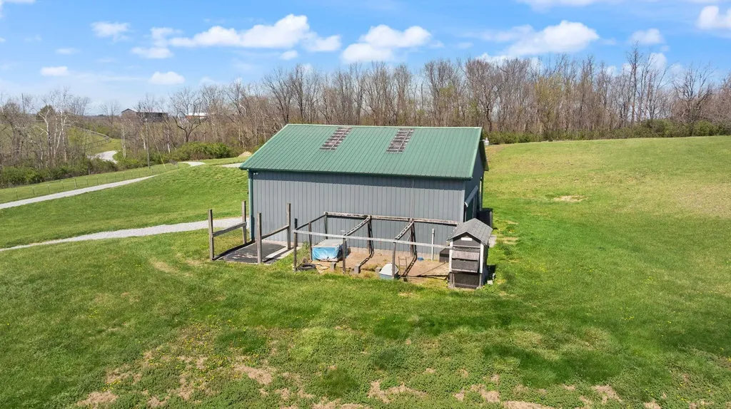 4662 Webster Road Danville KY 40422