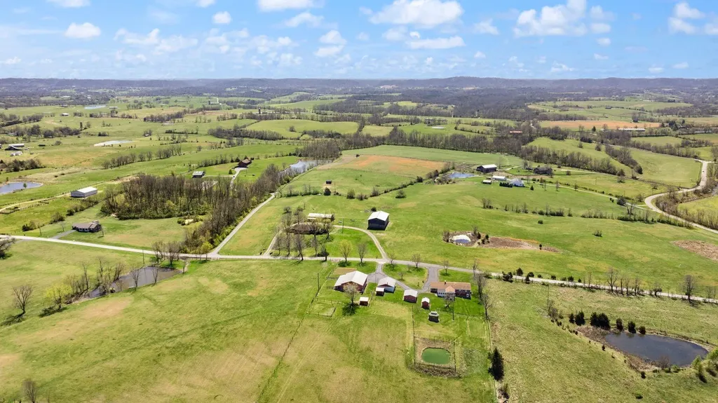 4662 Webster Road Danville KY 40422