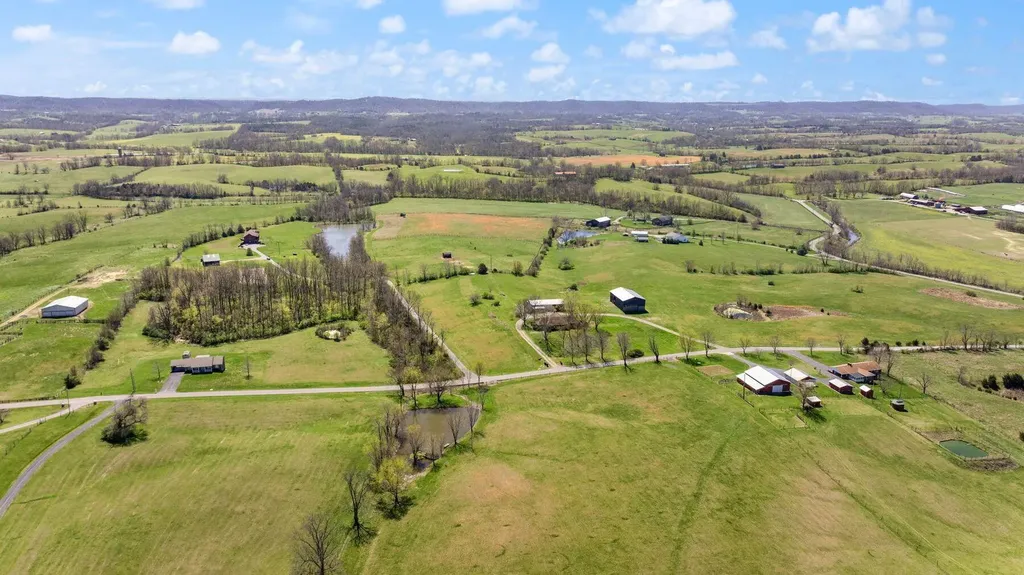 4662 Webster Road Danville KY 40422