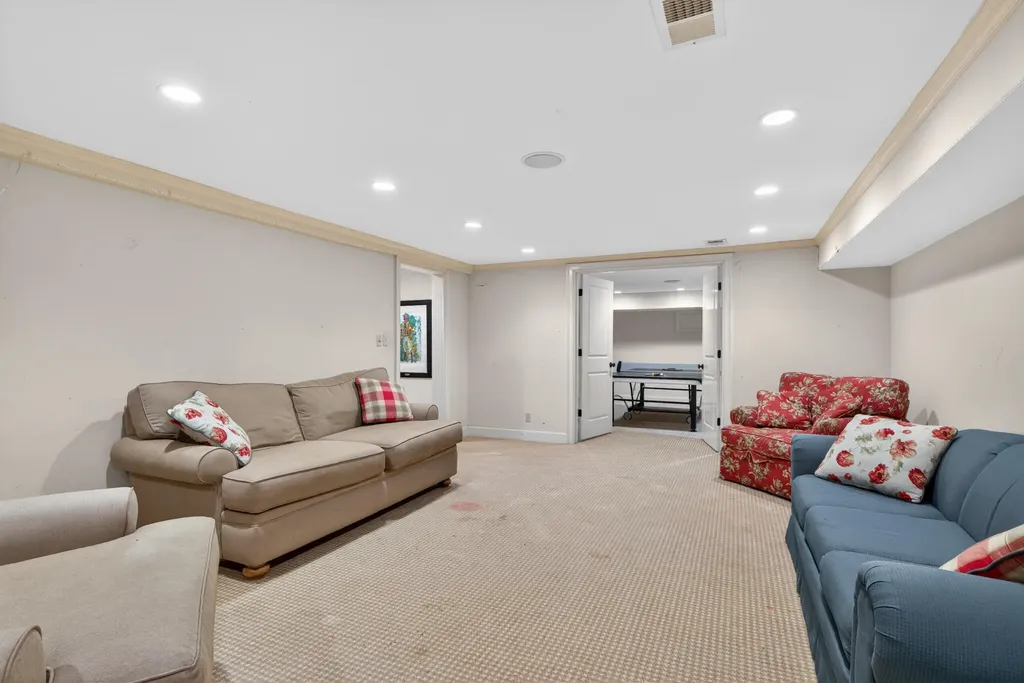 1633 Ashwood Road Lexington KY 40502