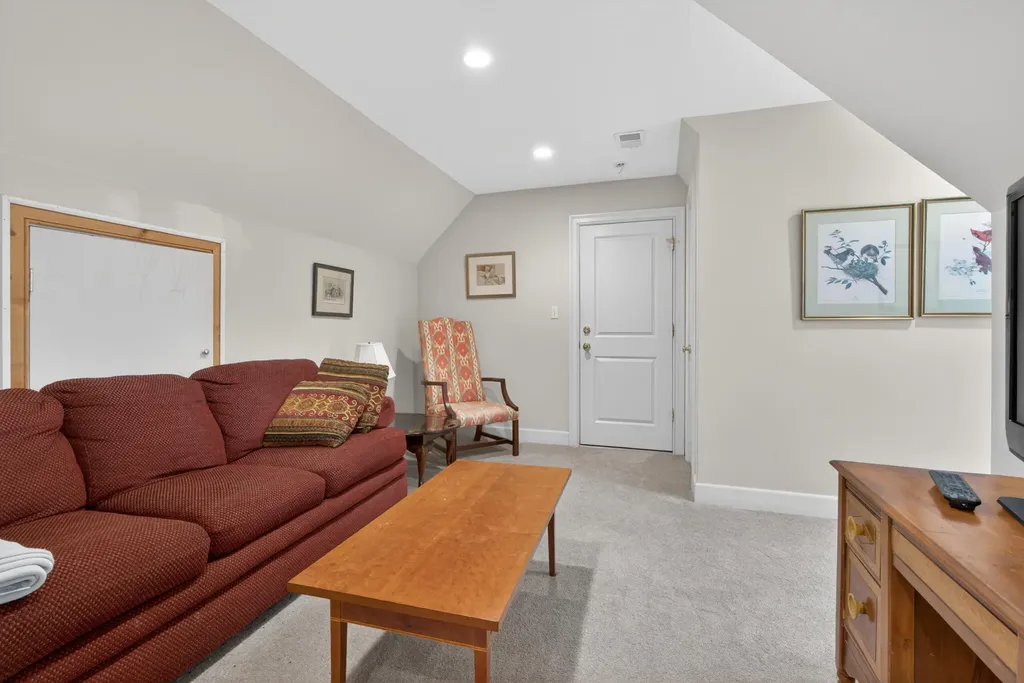 1633 Ashwood Road Lexington KY 40502