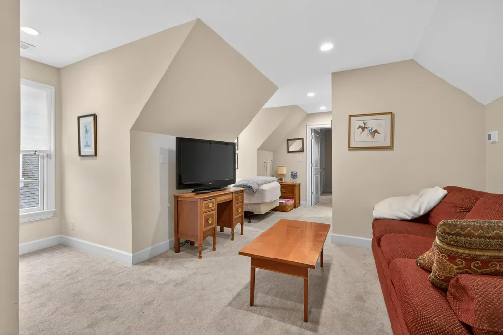 1633 Ashwood Road Lexington KY 40502