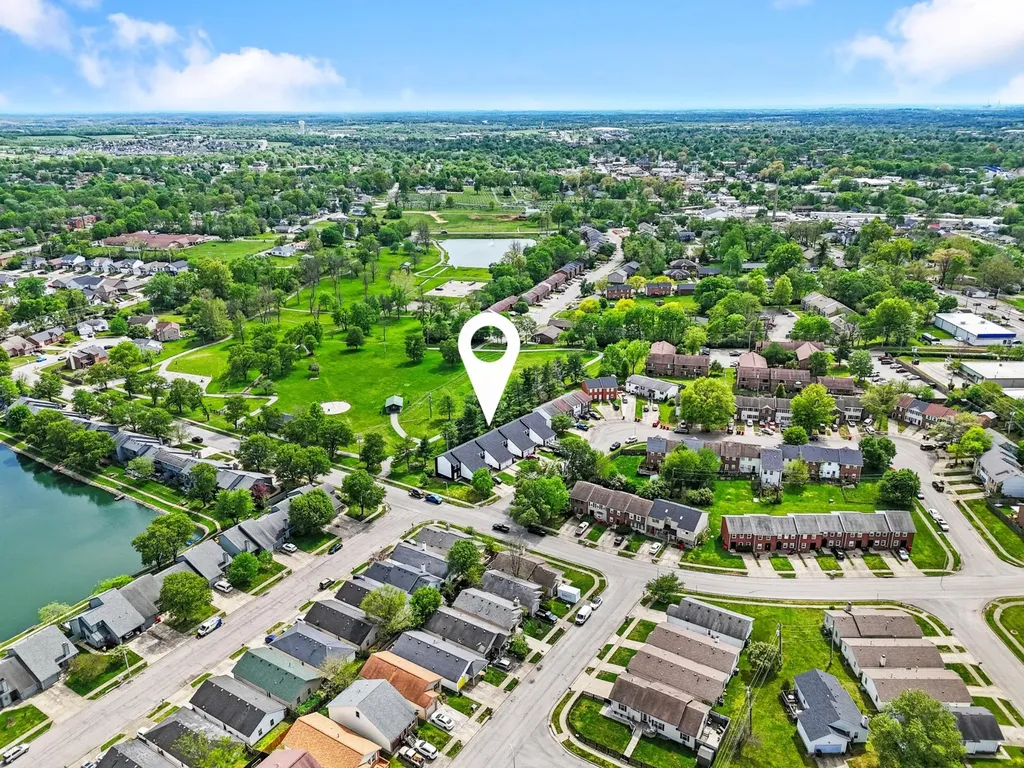 166-180 Heritage Drive Nicholasville KY 40356