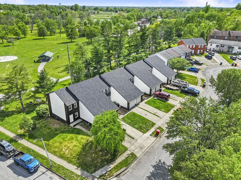 166-180 Heritage Drive Nicholasville KY 40356