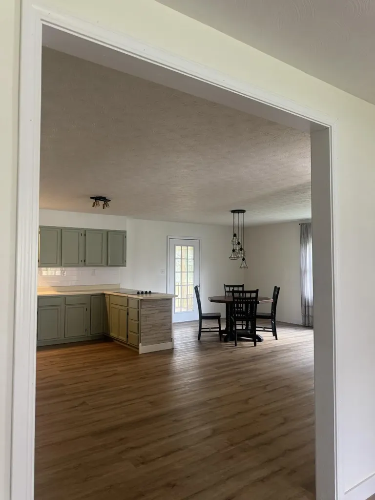 140 Rudder Road London KY 40744