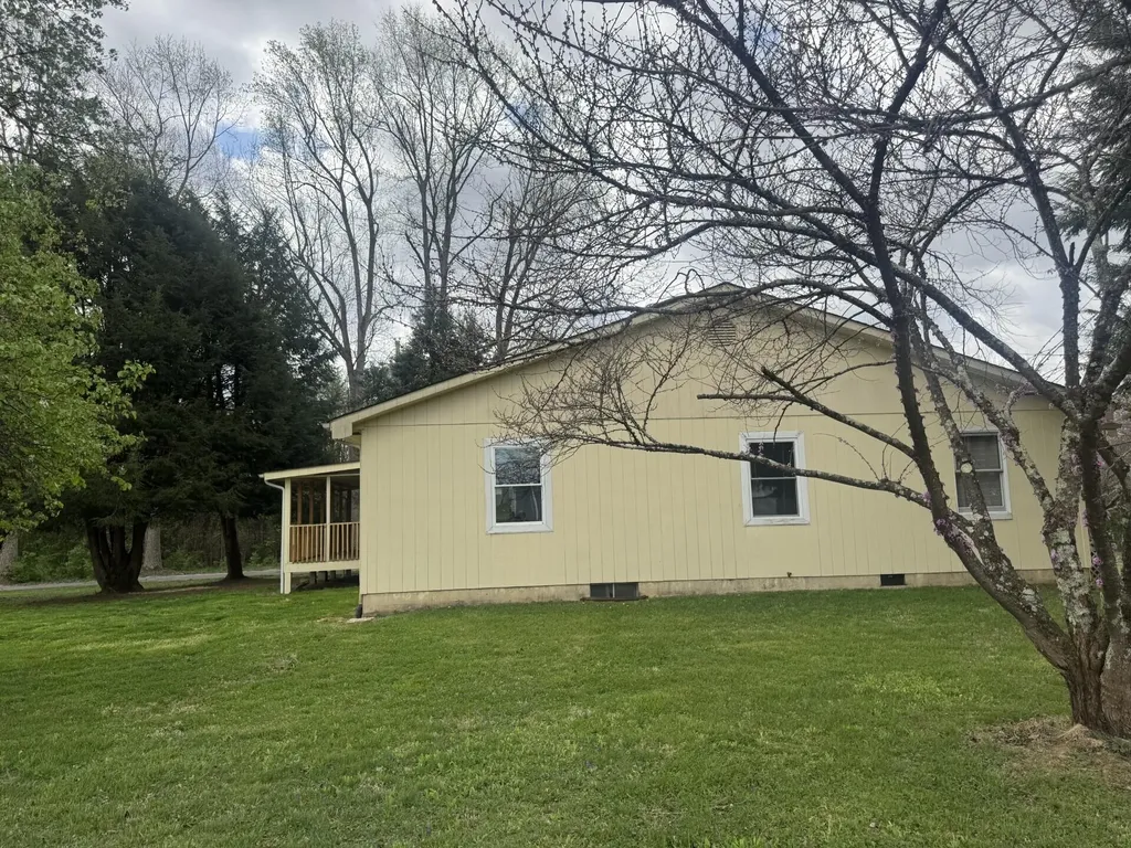 140 Rudder Road London KY 40744