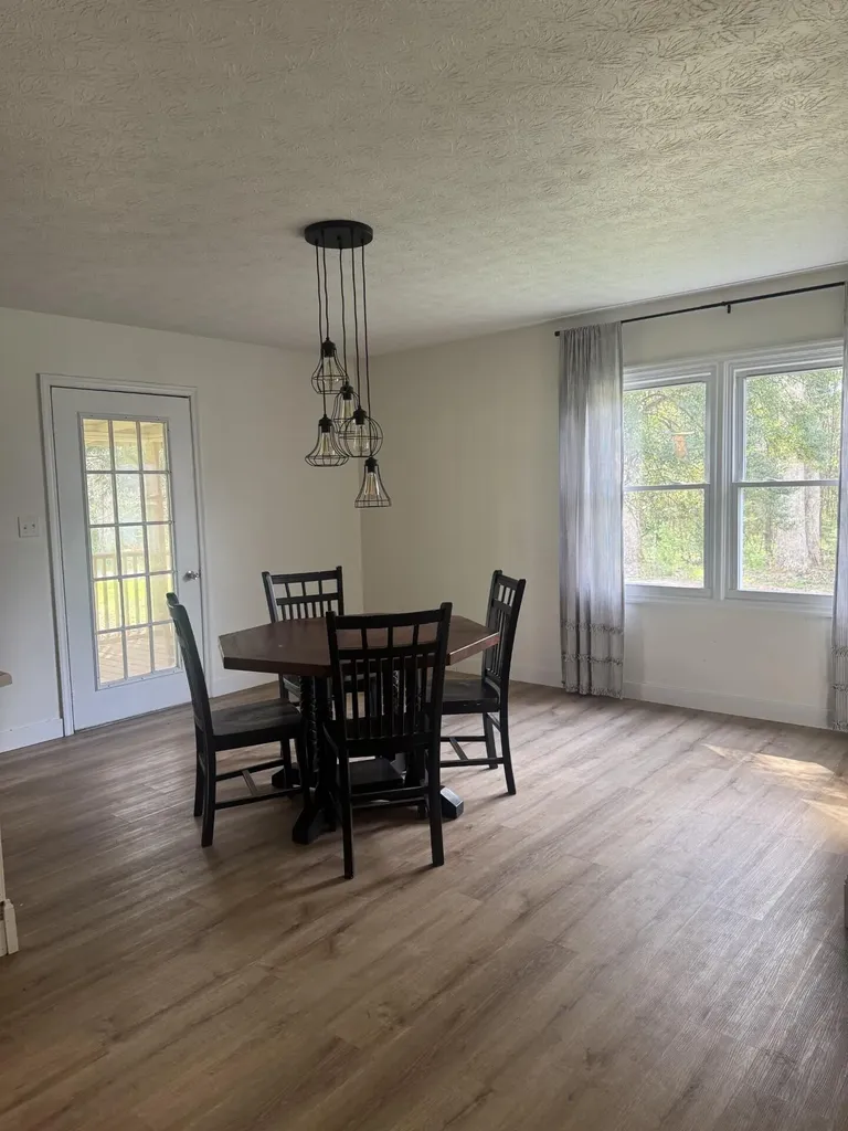 140 Rudder Road London KY 40744