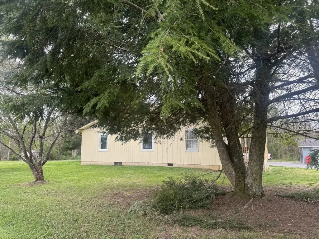 140 Rudder Road London KY 40744