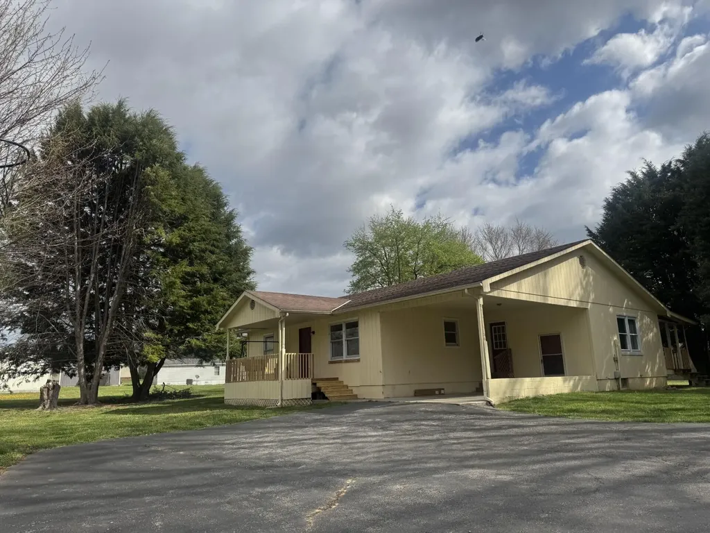 140 Rudder Road London KY 40744