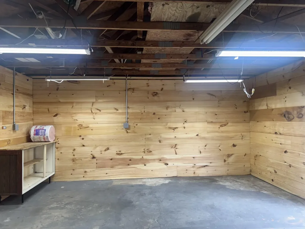 140 Rudder Road London KY 40744