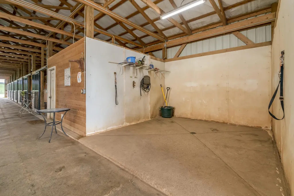 3200 Fishers Mill Road Midway KY 40347