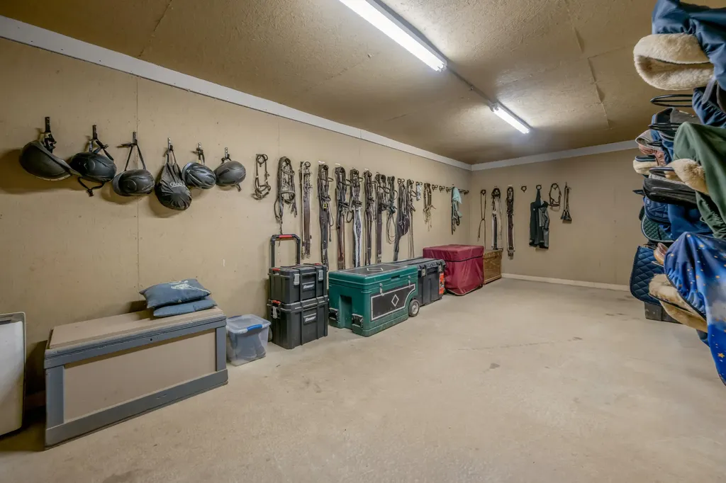 3200 Fishers Mill Road Midway KY 40347