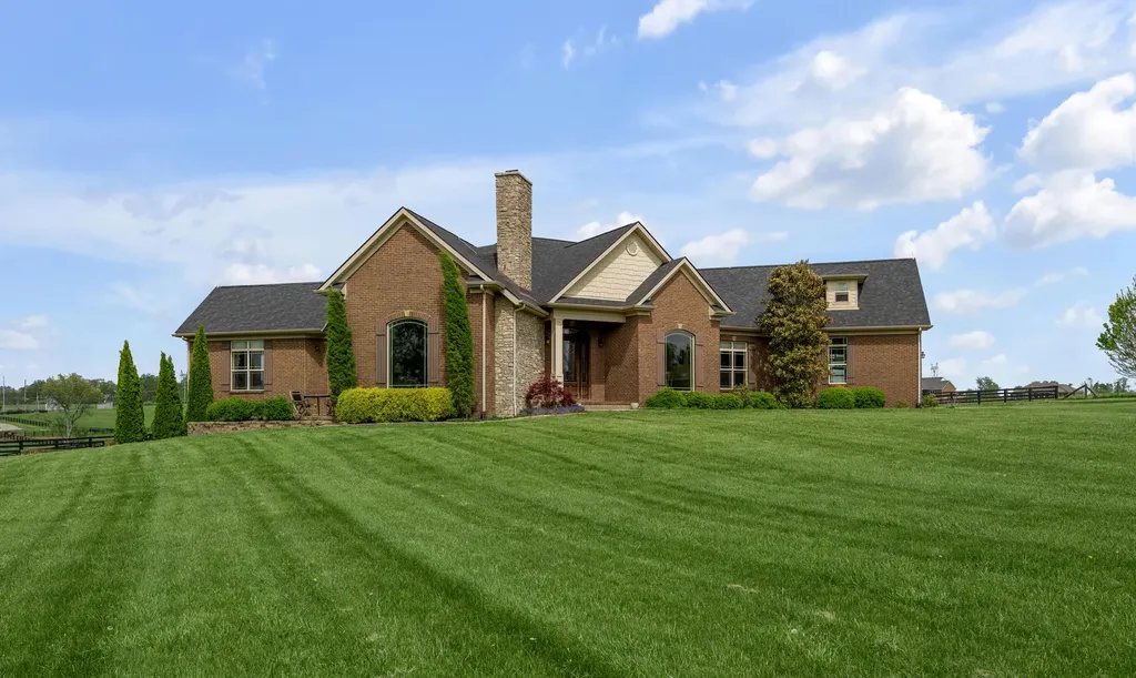 3200 Fishers Mill Road Midway KY 40347