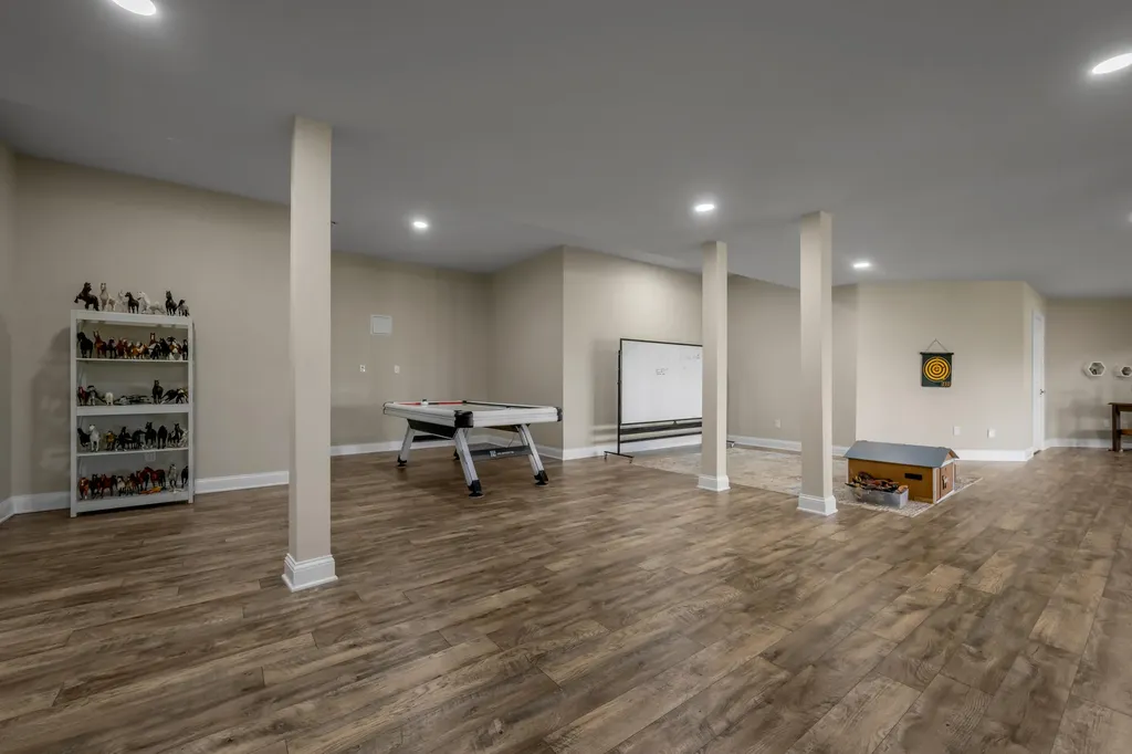 3200 Fishers Mill Road Midway KY 40347
