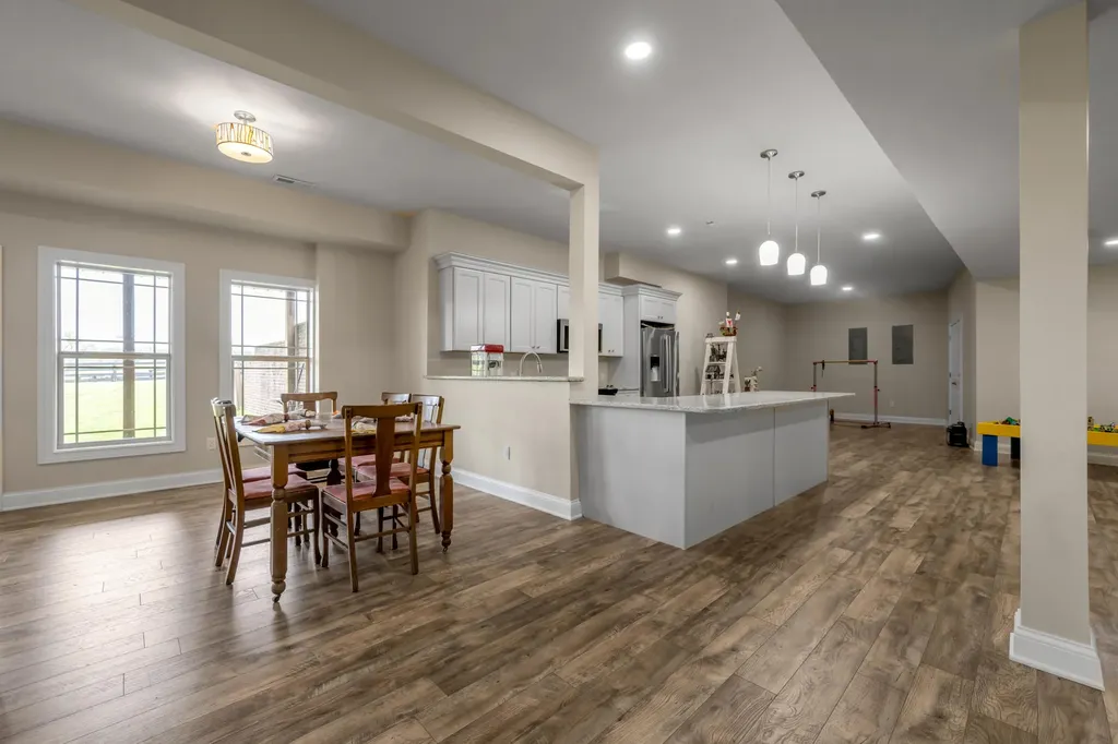 3200 Fishers Mill Road Midway KY 40347