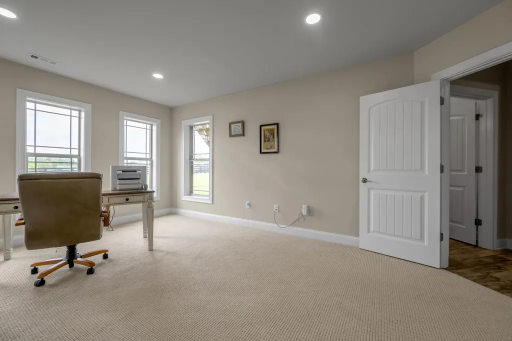 3200 Fishers Mill Road Midway KY 40347