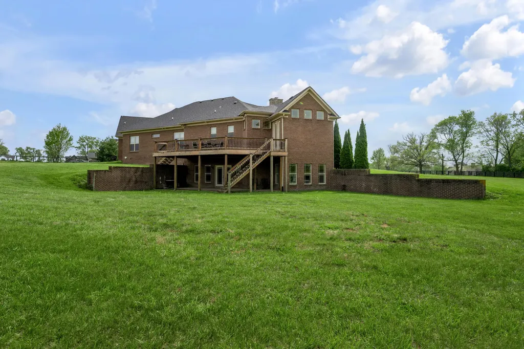 3200 Fishers Mill Road Midway KY 40347