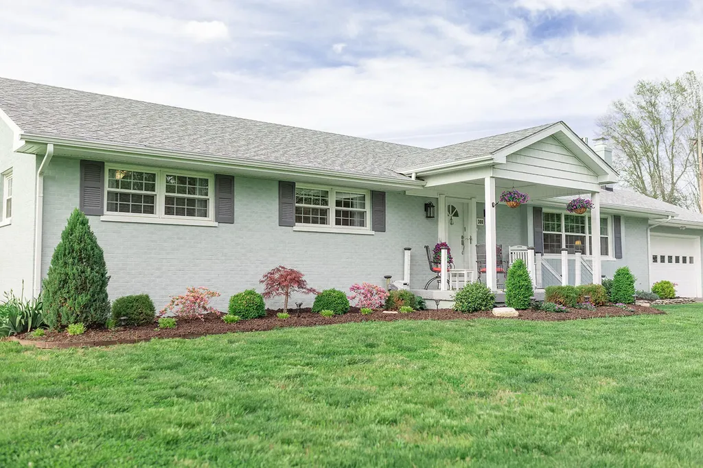 300 E Scotts Ferry Road Versailles KY 40383