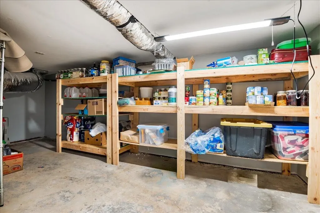 8606 Keavy Road London KY 40744