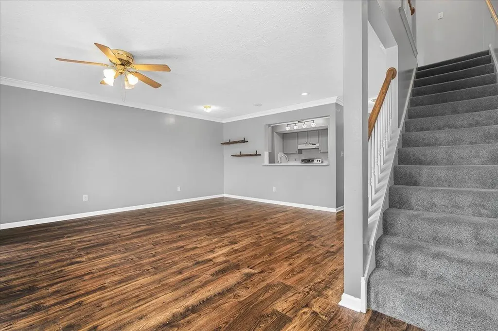 108 Park Place Court Paris KY 40361
