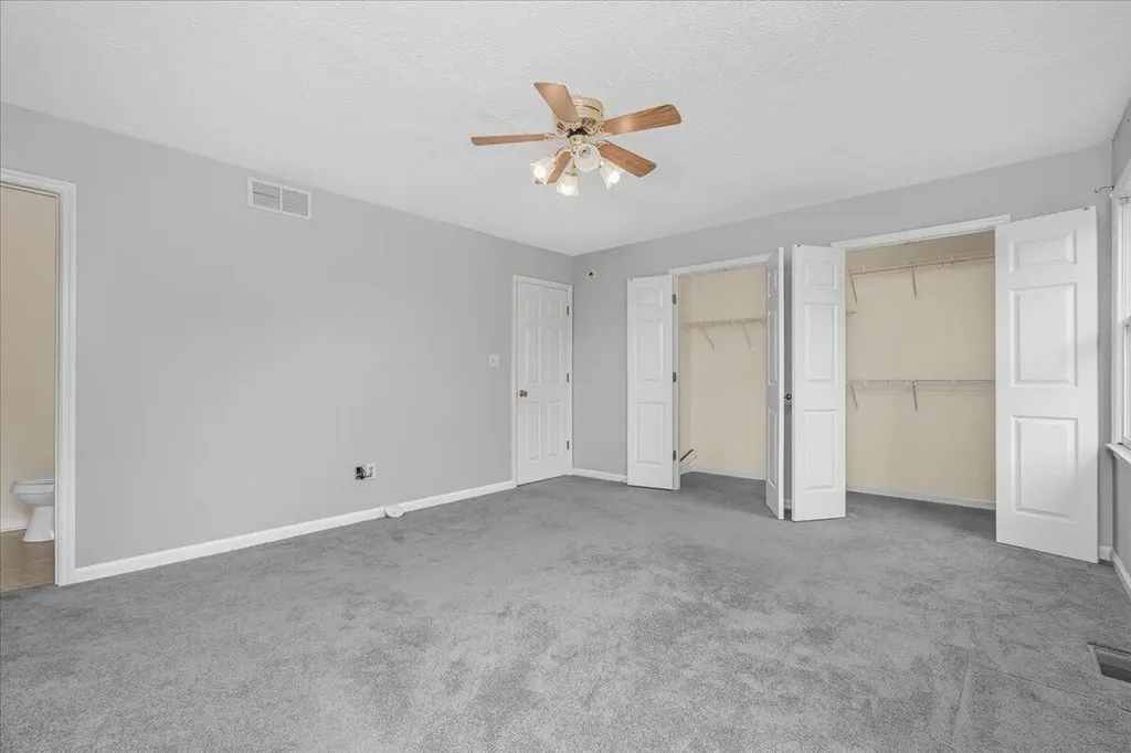 108 Park Place Court Paris KY 40361