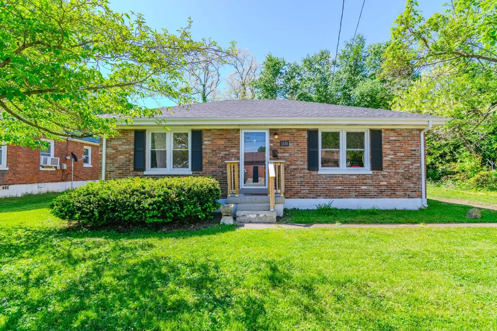 1110 Queen Street Danville KY 40422