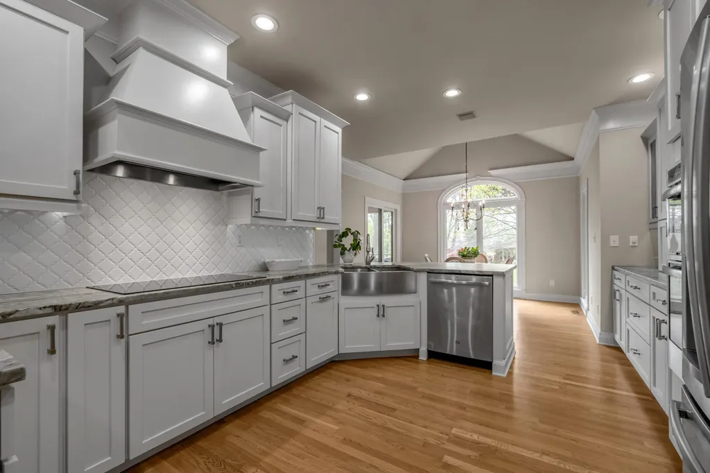 3128 Weymouth Court Lexington KY 40509