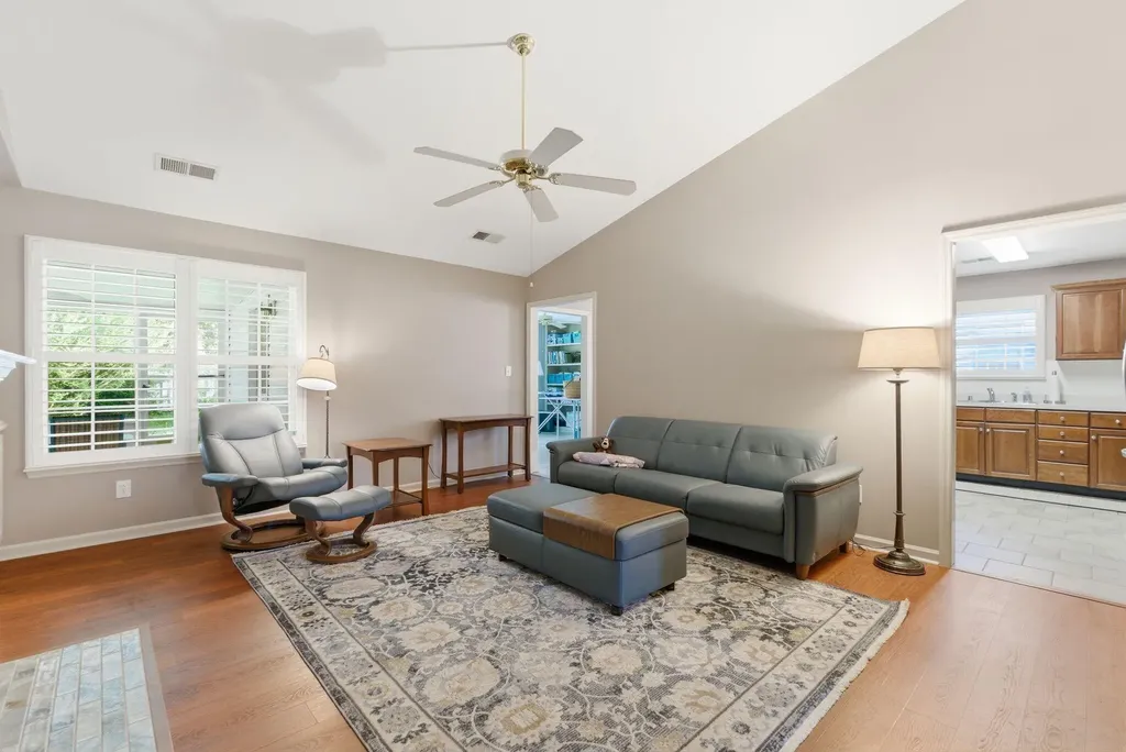 1792 Chandler Lane Lexington KY 40504