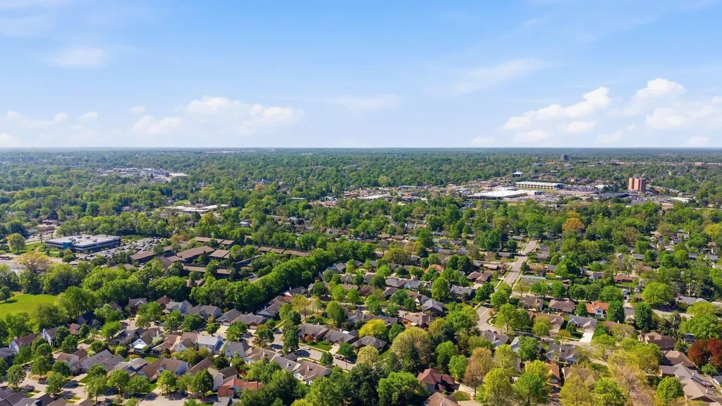 1792 Chandler Lane Lexington KY 40504