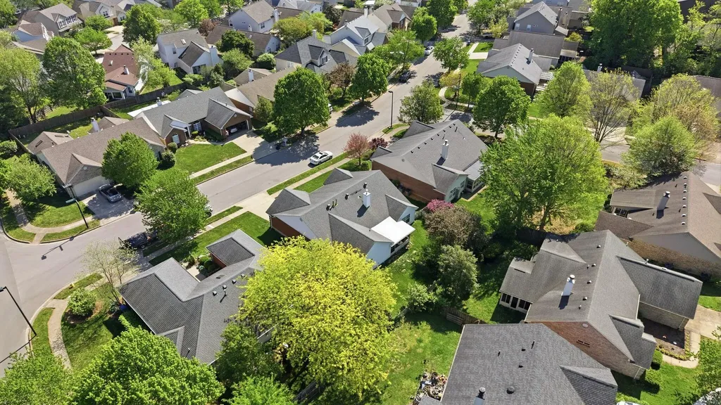 1792 Chandler Lane Lexington KY 40504