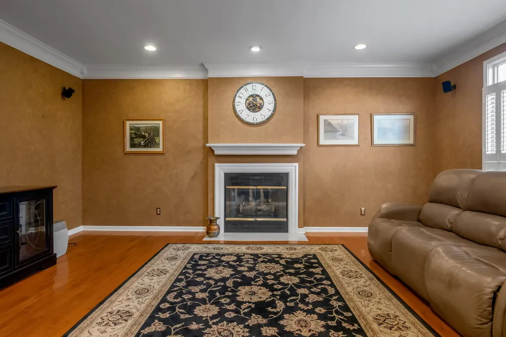 1100 Seville Court Lexington KY 40515