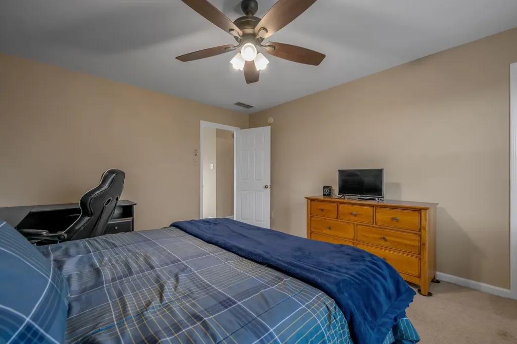 1100 Seville Court Lexington KY 40515