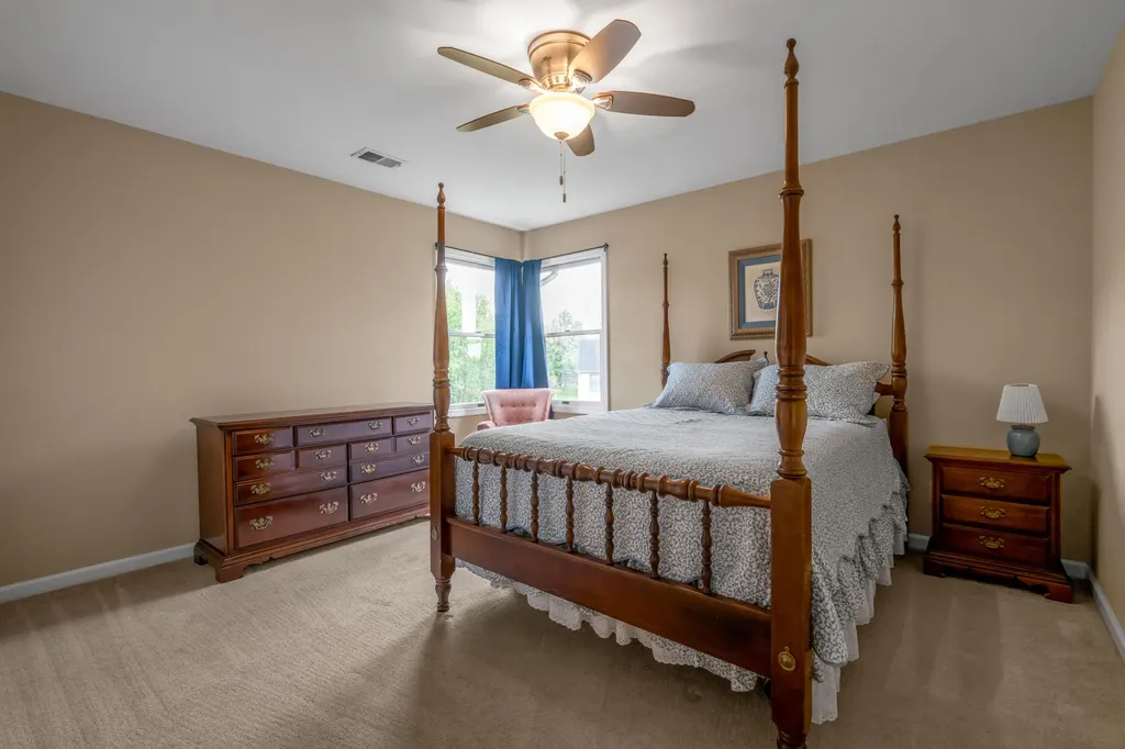 1100 Seville Court Lexington KY 40515