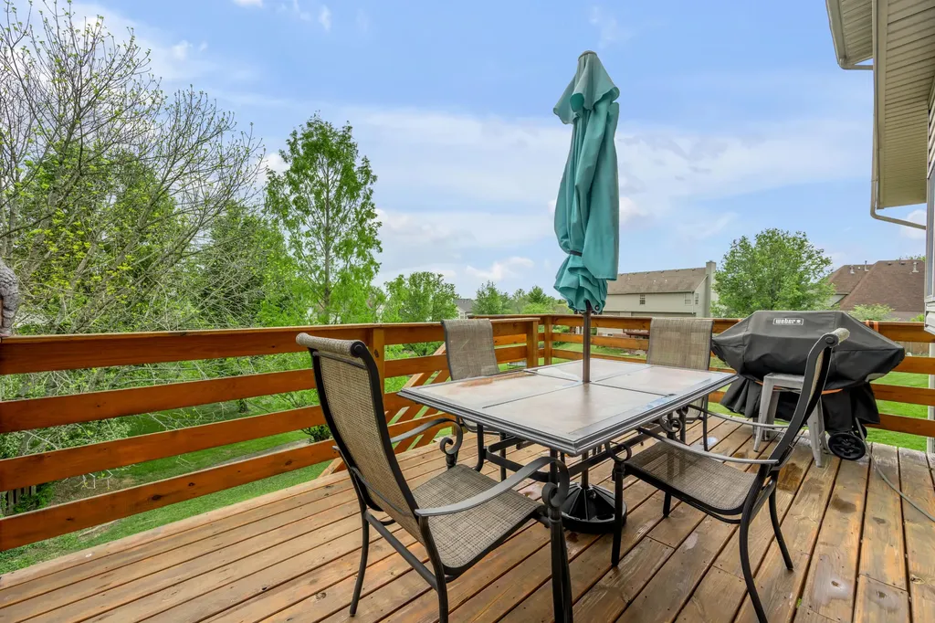 1100 Seville Court Lexington KY 40515